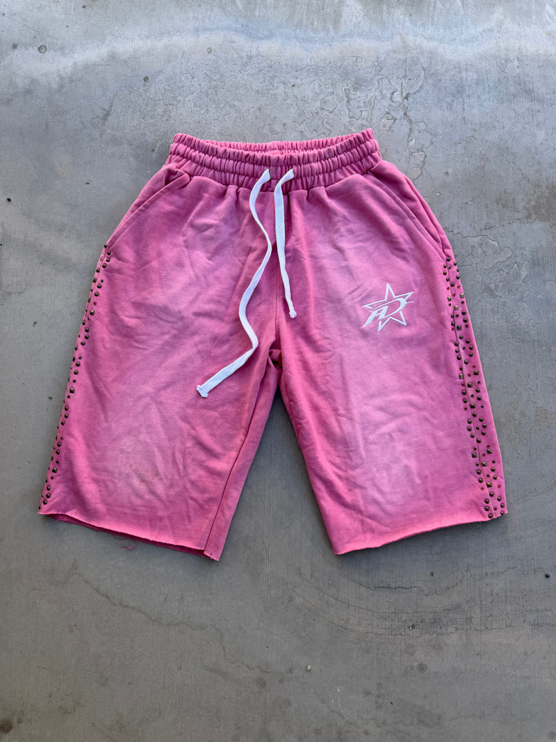 3/4 Studded Shorts Pink